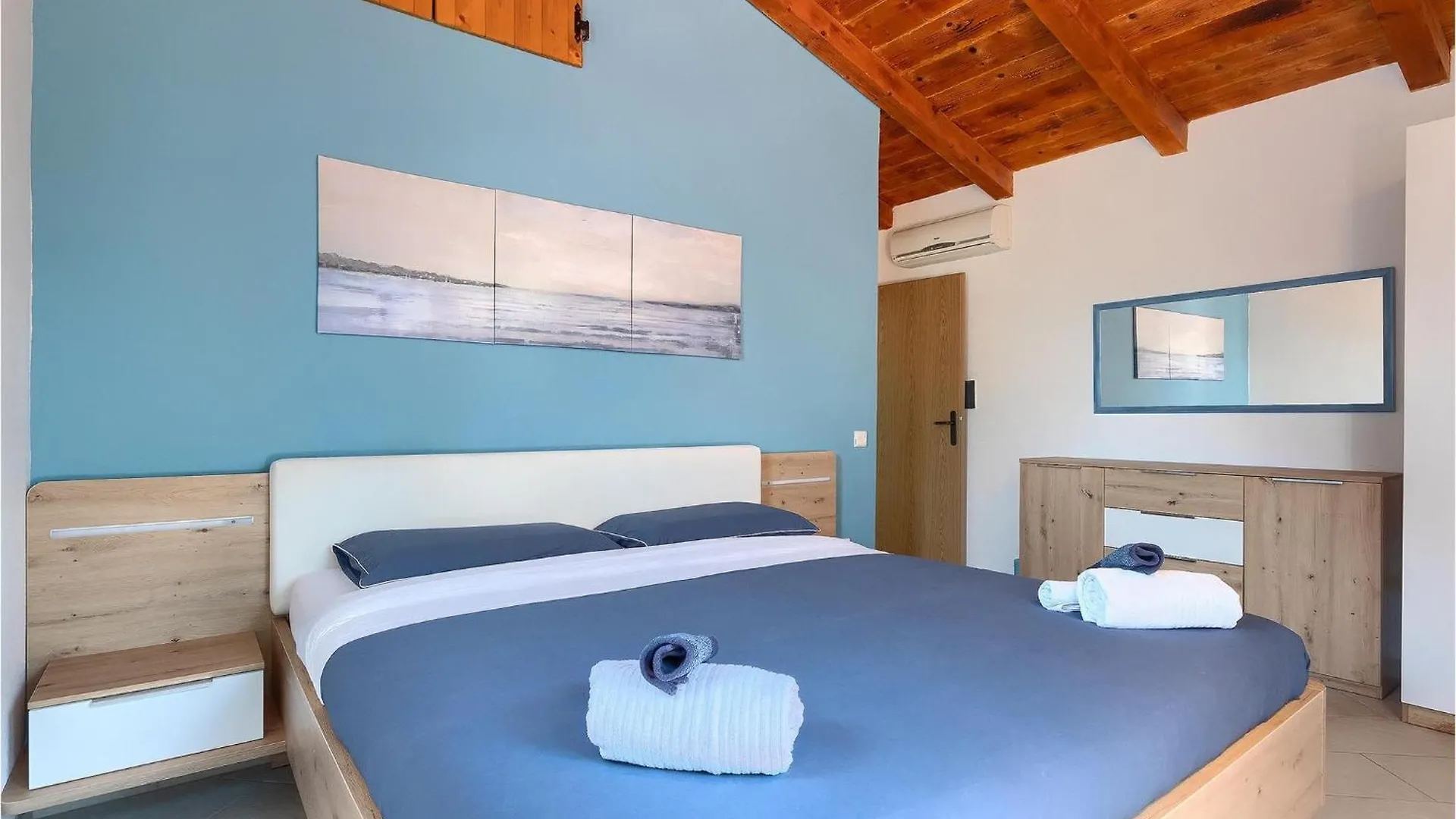 Villa Marlera Pula 0*,  Croatia