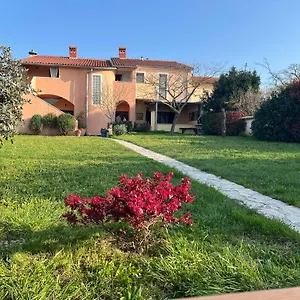 Appartamento Bonvenon2volme Apt&room, Pola